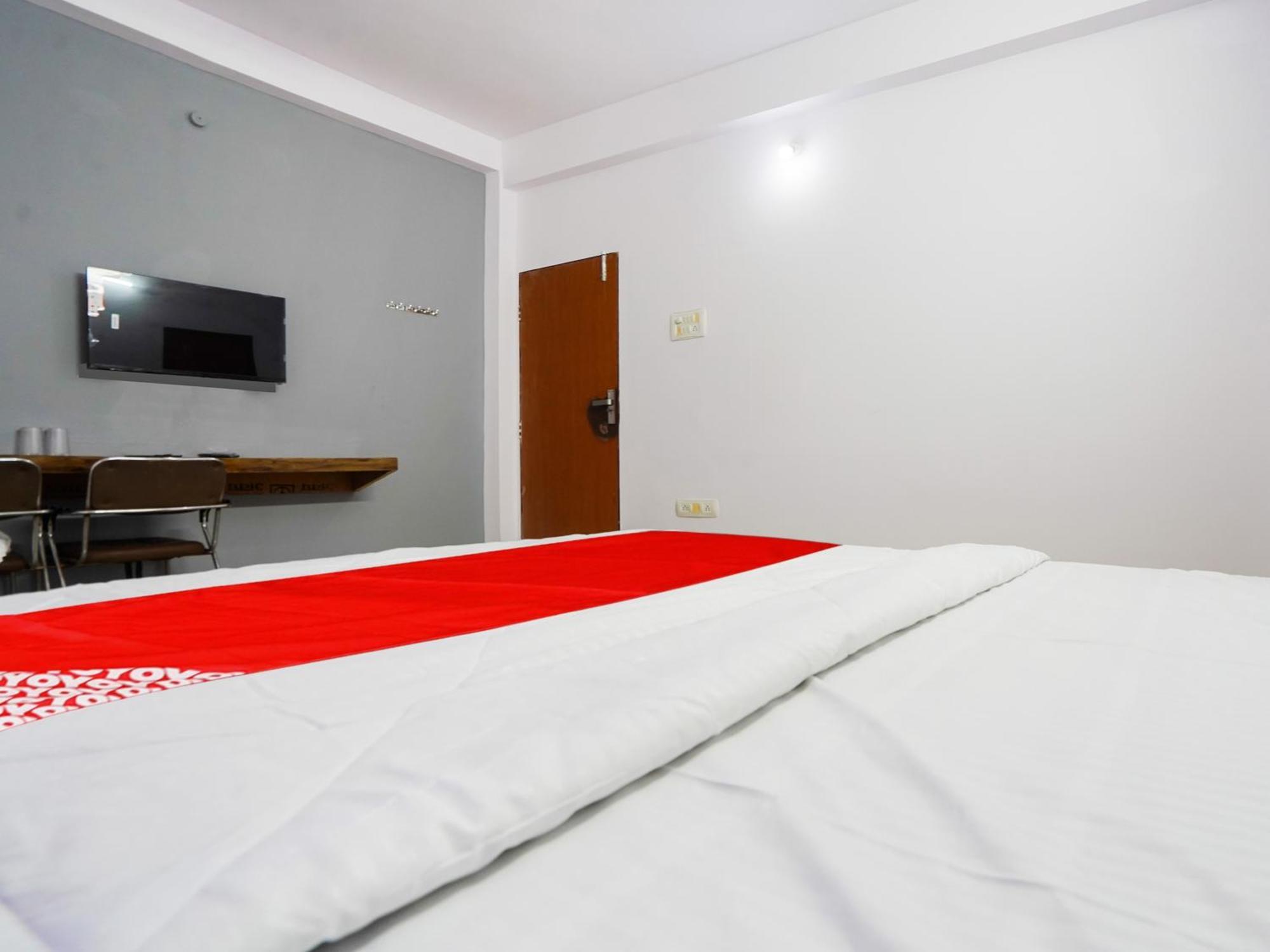 Super Hotel O London Street Nagpur Exterior foto